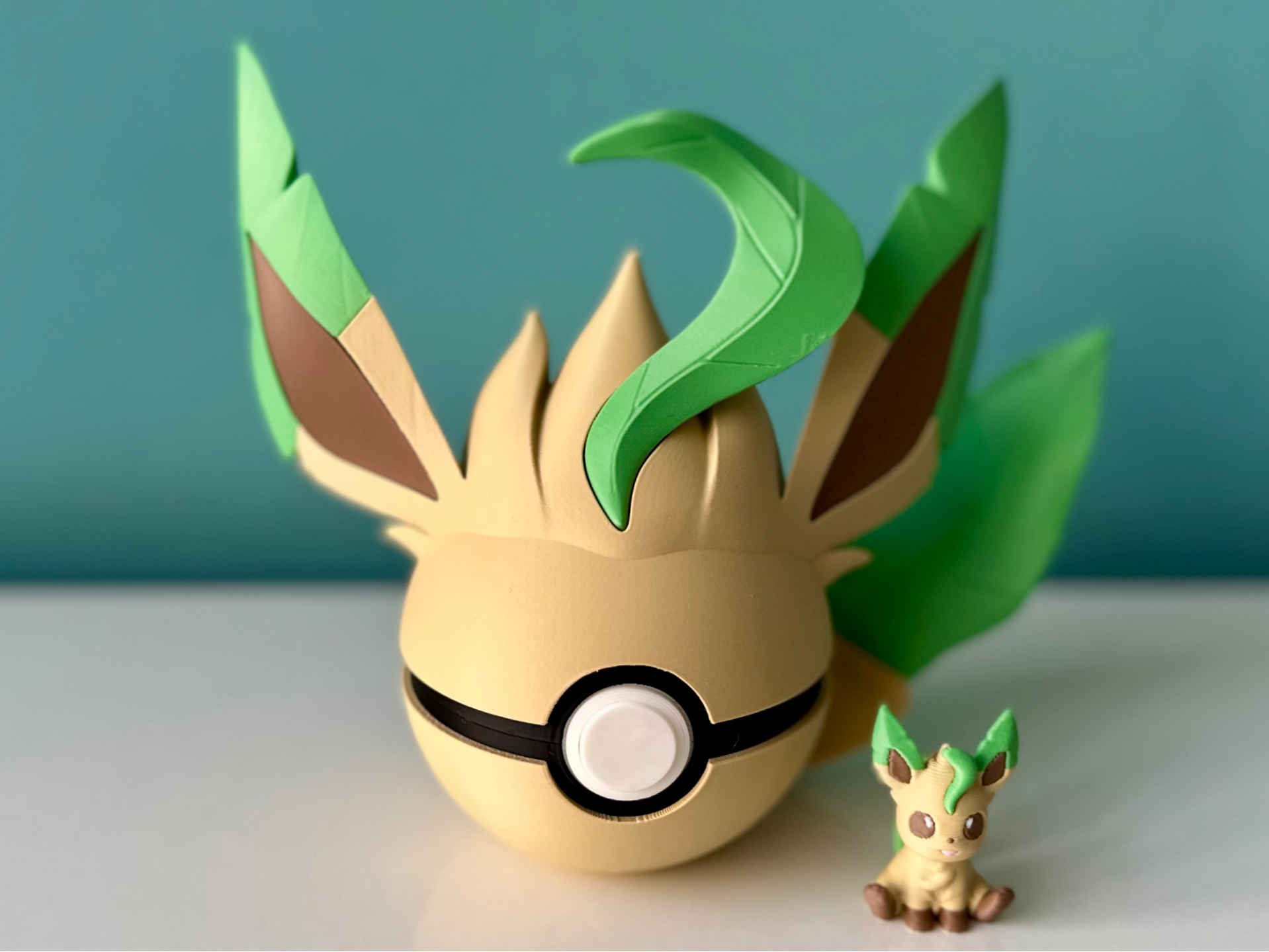 #0470 Leafeon Ball