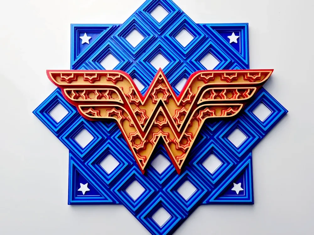 Wonder Woman Mosaic Star-Frame Edition