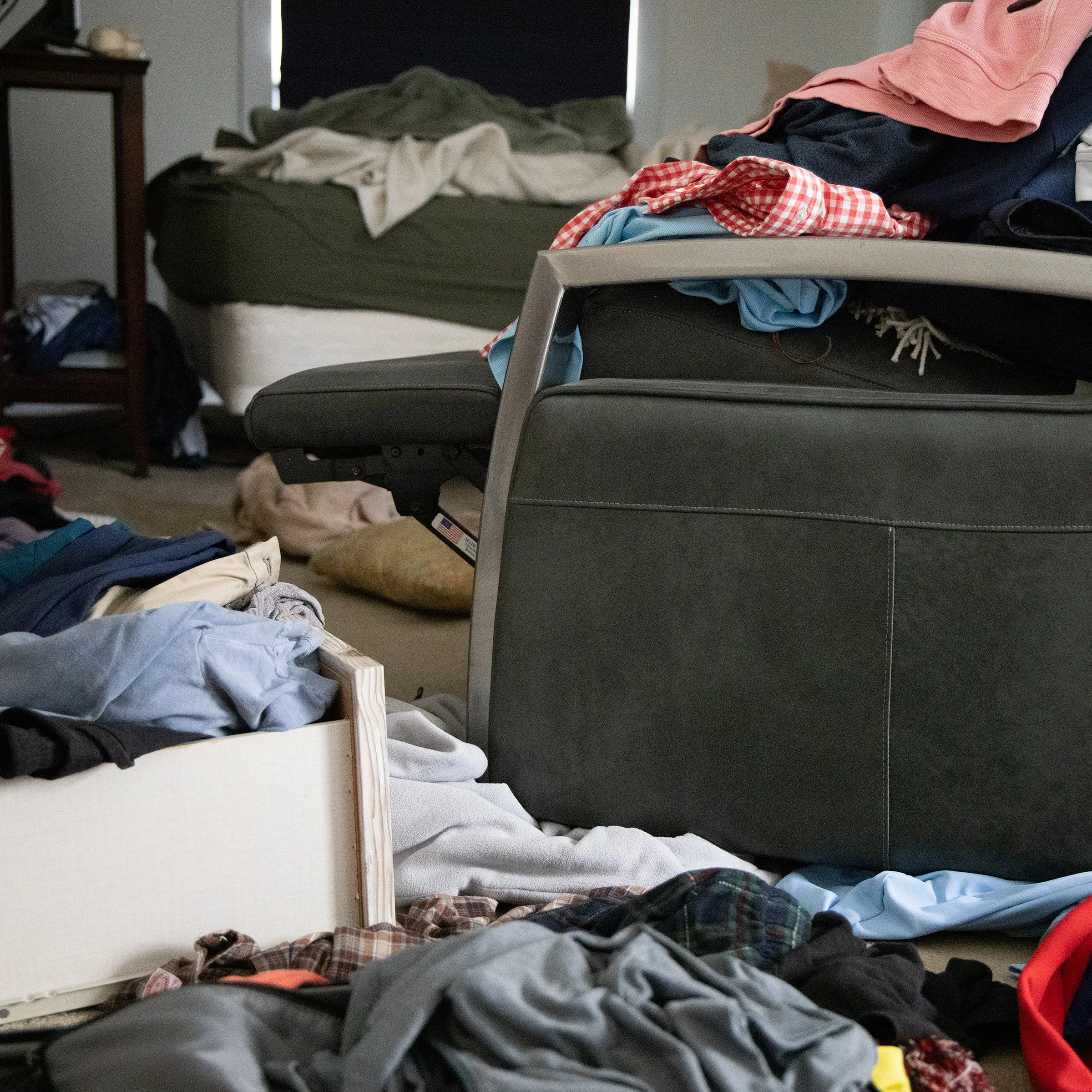 "we listen and we judge" (2025, acrylic on canvas)