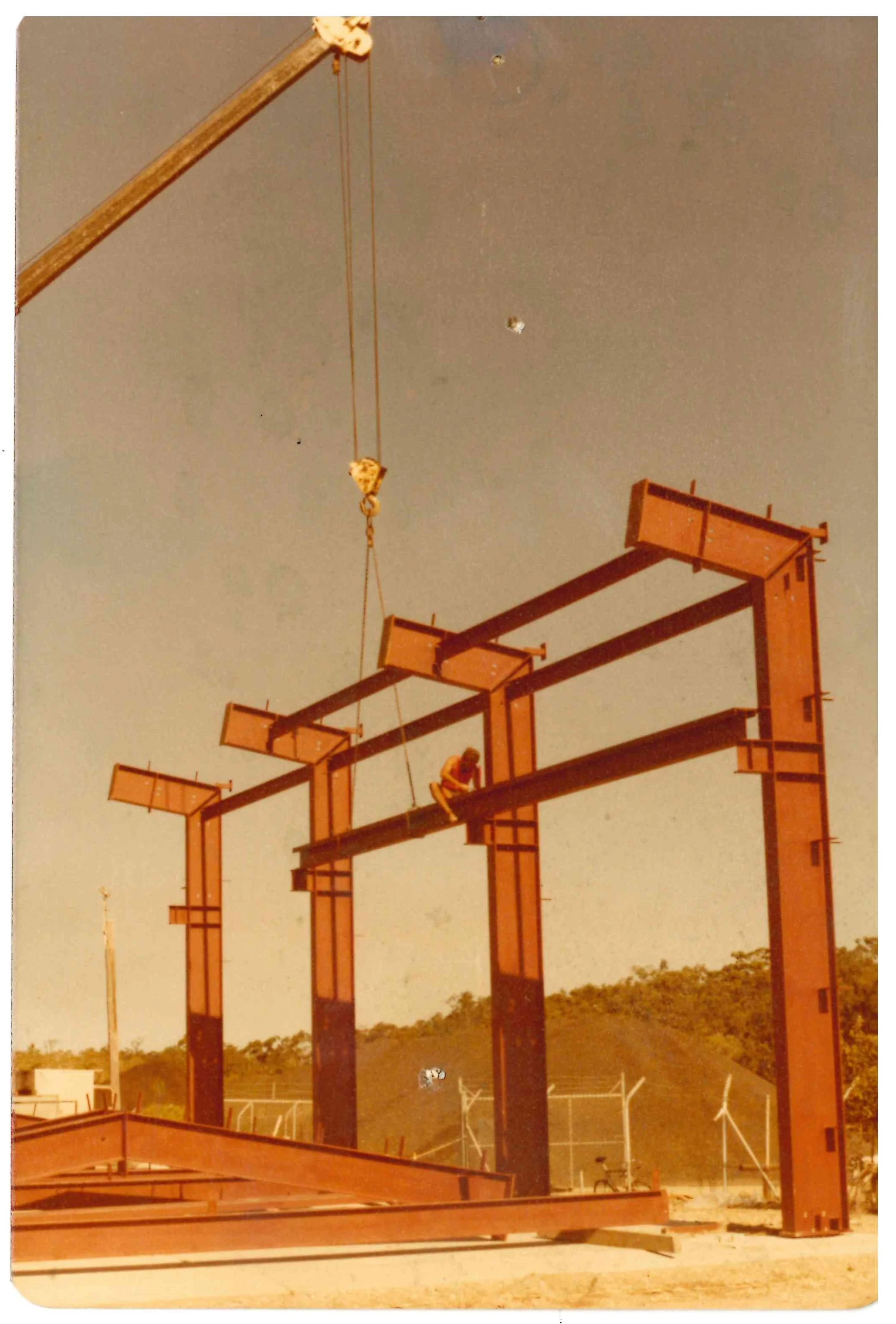 12 - Circa 1986 - Old style rigging.jpg