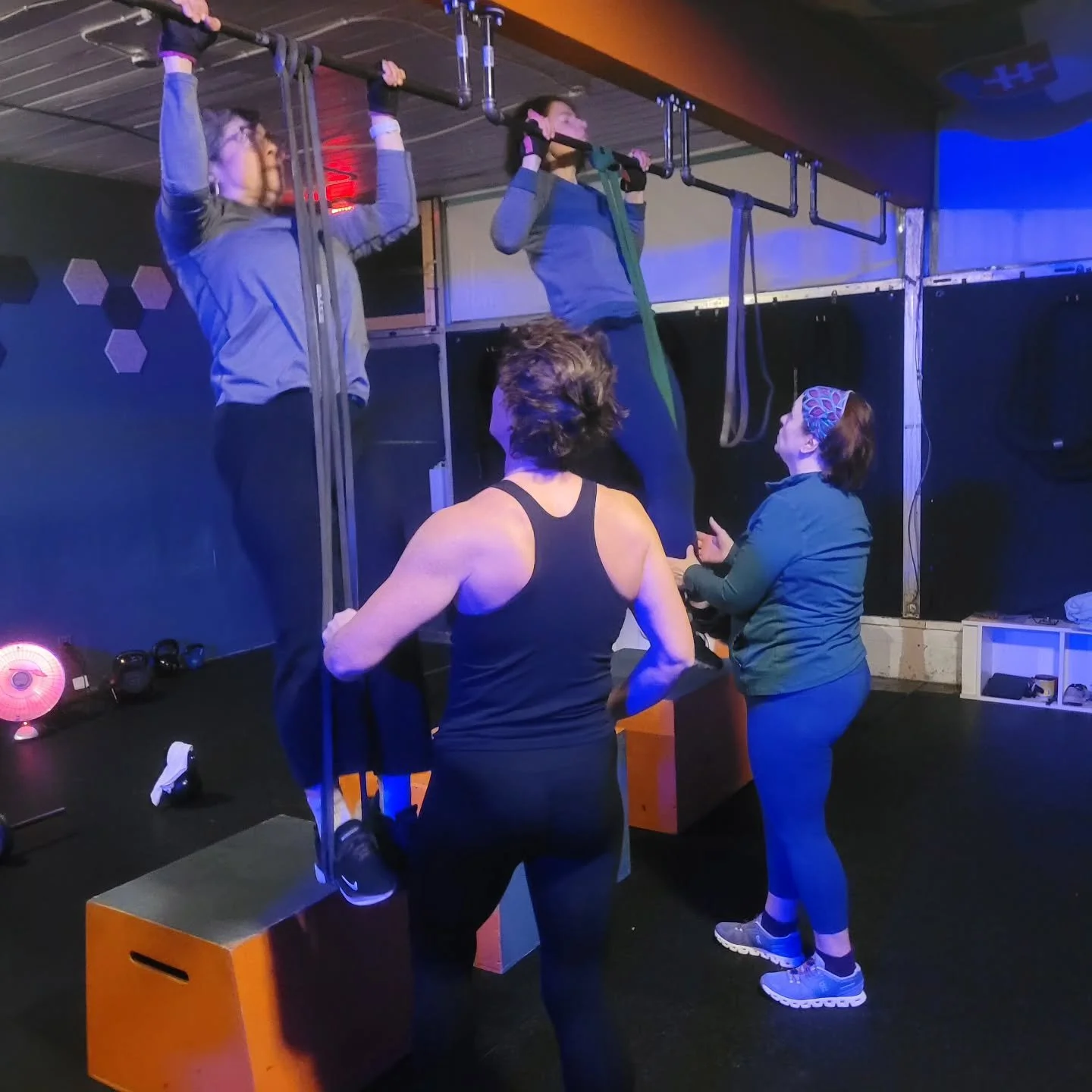 The crew learning to do their first pull-up!!!

www.hyackstrengthconditioning.com 

#pullups #learning