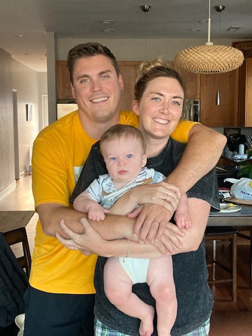 The cutest family ever! My cousin + hubby = baby