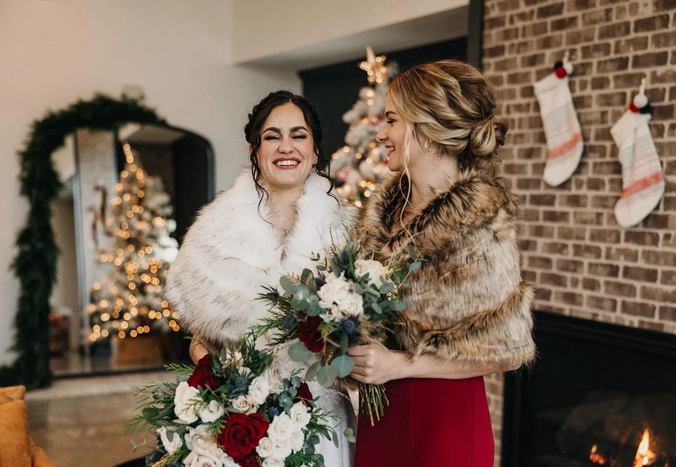 Wishing you all the Merriest Christmas day with family and friends &hearts;️

📸: @natasha_sebens_photography 

#EventVenue #WeddingVenue #Venuelnspiration #SpecialEvents #ElegantVenues #VenueGoals #WeddingDreams #RusticWeddingVenue #LuxuryWeddings #
