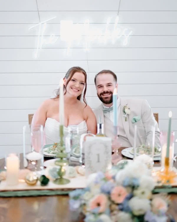 Ella + Clay are married! 🎉 This was such a beautiful day and beautiful couple! Congrats! 🤍

📸: @photographybyerinb 

#EventVenue #WeddingVenue #Venuelnspiration #SpecialEvents #ElegantVenues