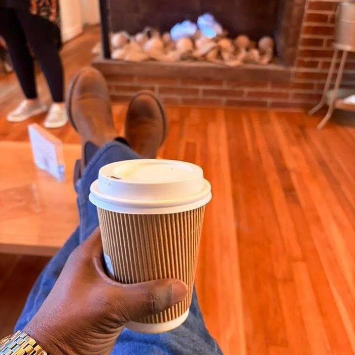 When we say &ldquo;make yourself at home&hellip;&rdquo; We mean it! 

📸 Karl Riles