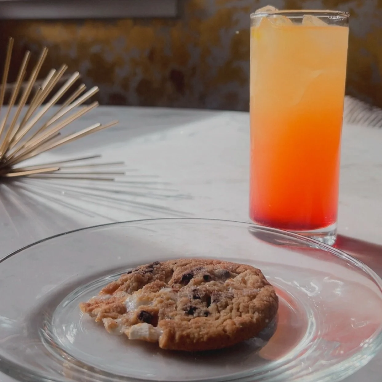 &ldquo;I don&rsquo;t drink coffee&hellip;&rdquo; What about a Blackberry Suga Wata &amp; S&rsquo;more&rsquo;s Cookie? #SunburyCoffeeBar #DowntownHinesville #LocalCoffeeShop