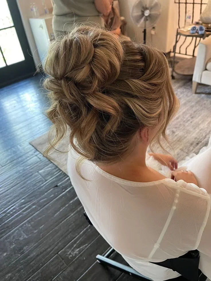 textured-high-bun-wedding-updo-chateau-selah-tn