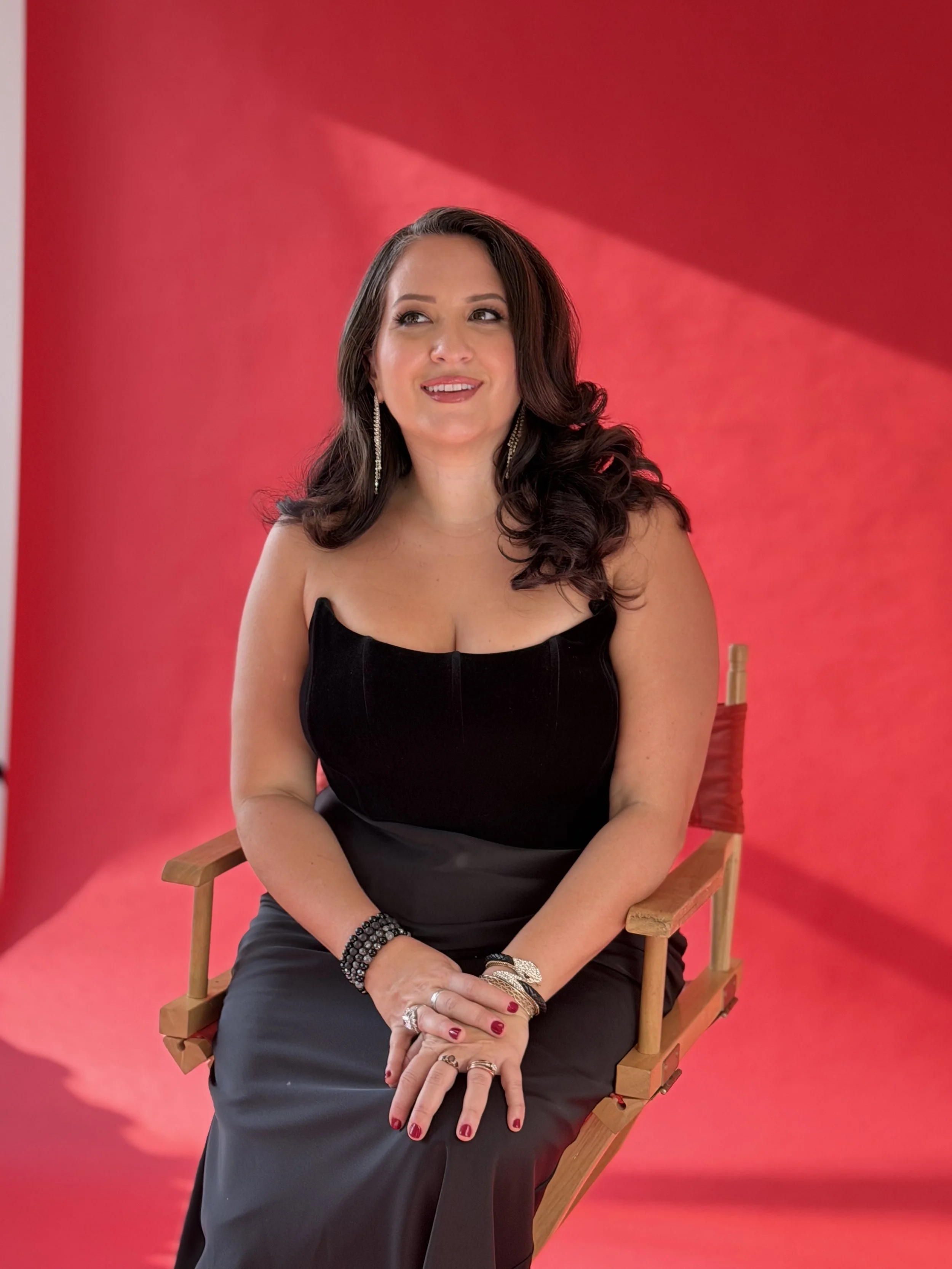 Event hairstylist NYC
Long-lasting hairstyles for photos and all-day