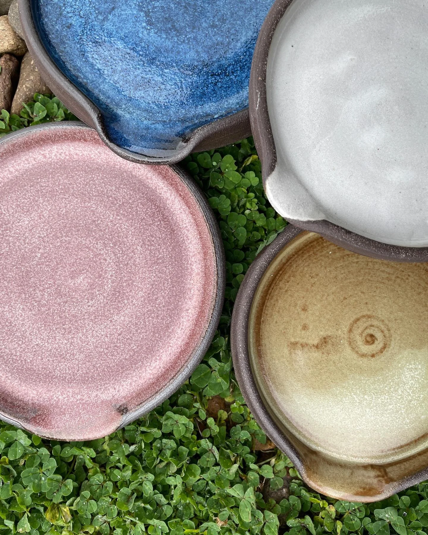 Spoon rests. Don&rsquo;t leave home without &lsquo;em.

#dailynecessities #spoondocking