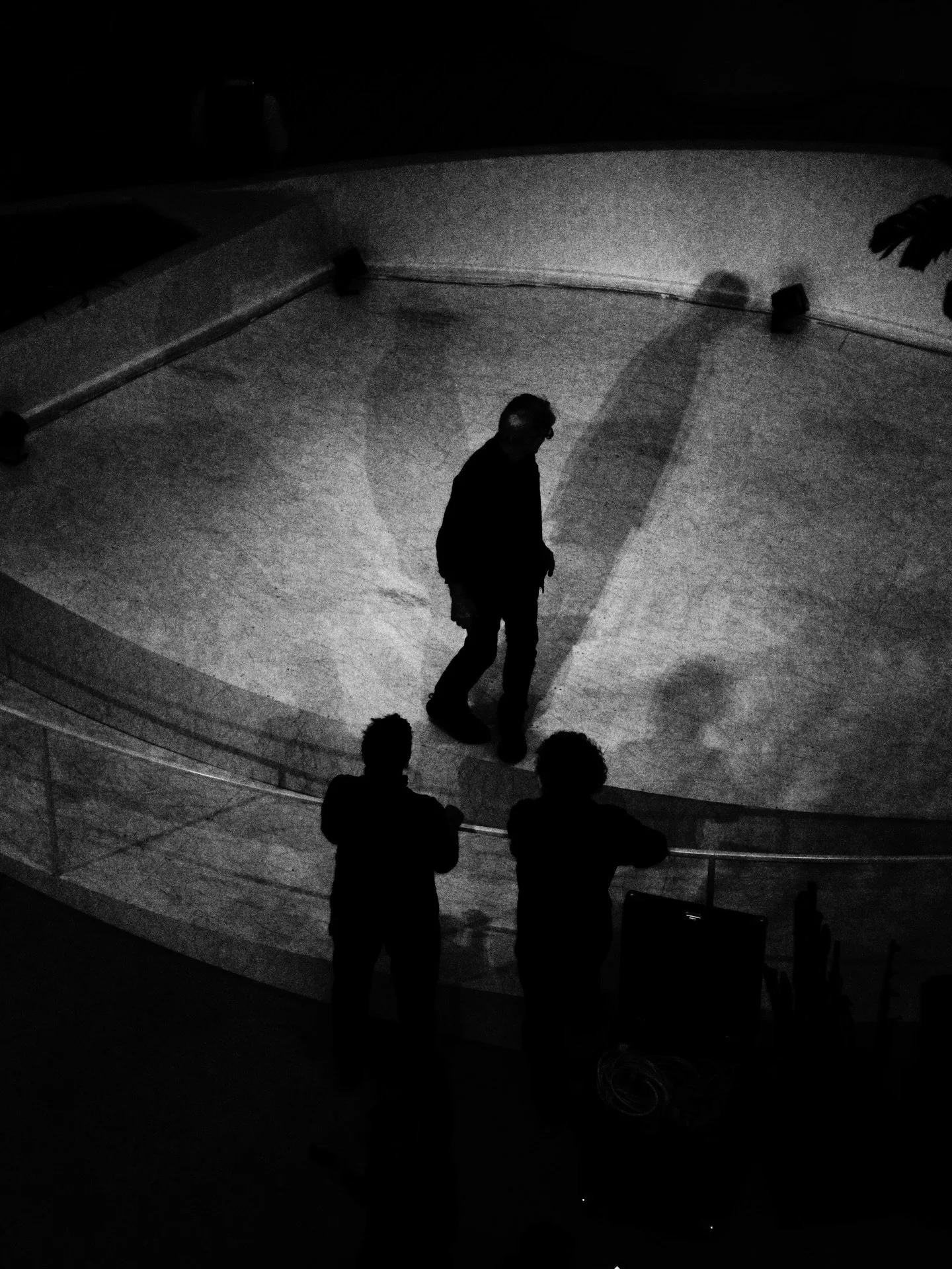 Shadows Haunt
-
-
-
-
#nyc
#nycphotography 
#blackandwhite
#photographer 
#photography