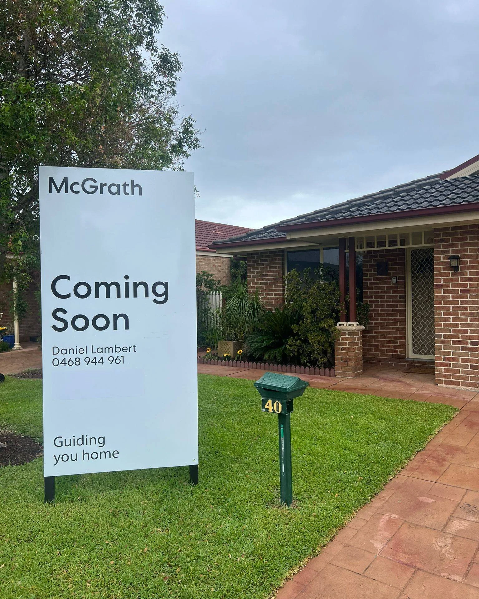 Coming soon to Forest Grove, Kanahooka &ndash; enjoy a low-maintenance lifestyle with your own pool, caf&eacute; nearby, and a private lake. 

Beautiful elevated views across Lake Illawarra complete the picture.

Contact Daniel Lambert 0468 944 961.
