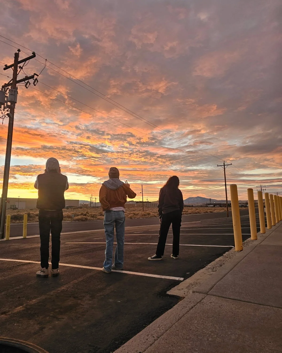 Ready to find your Roots? TOMORROW - Friday December 25th - Meet the Makers with Dakota from Roots HQ! Join us at The Gold Leaf from 11:00AM-1:30PM to learn about what the award winning team at TapRoot is cooking up. Plus, Mix &amp; Match all Roots c