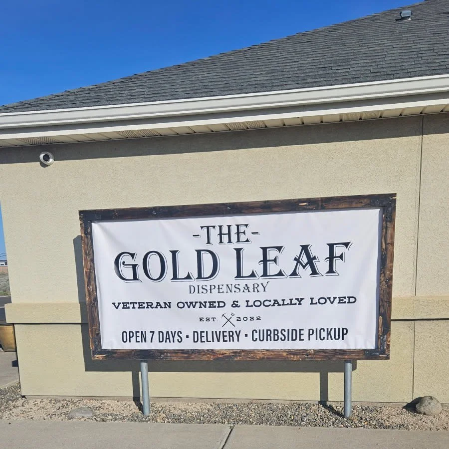 It's a...sign, Winnemucca! Drop by and check out our new parking lot decor! Order on our site for handy curbside pickup or come inside and see the coolest budtenders in the West for our daily in-store specials. See you soon. #thegoldleafwinnemucca #t