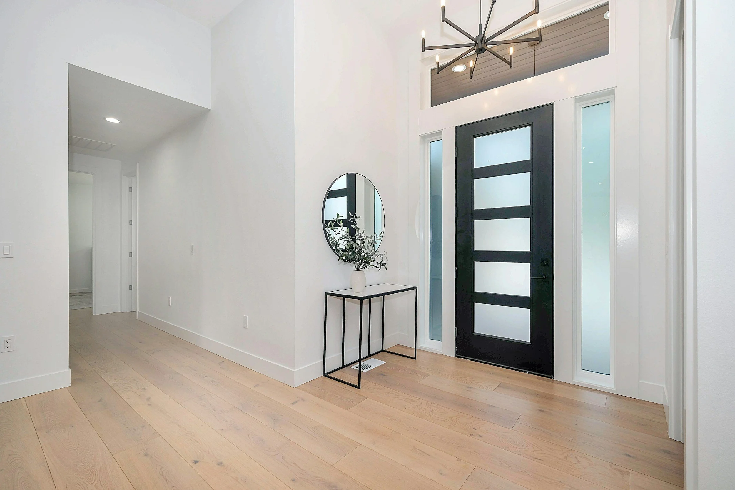 The Summer Listing Trap: Why “More Buyers” Doesn’t Automatically Mean More Offers