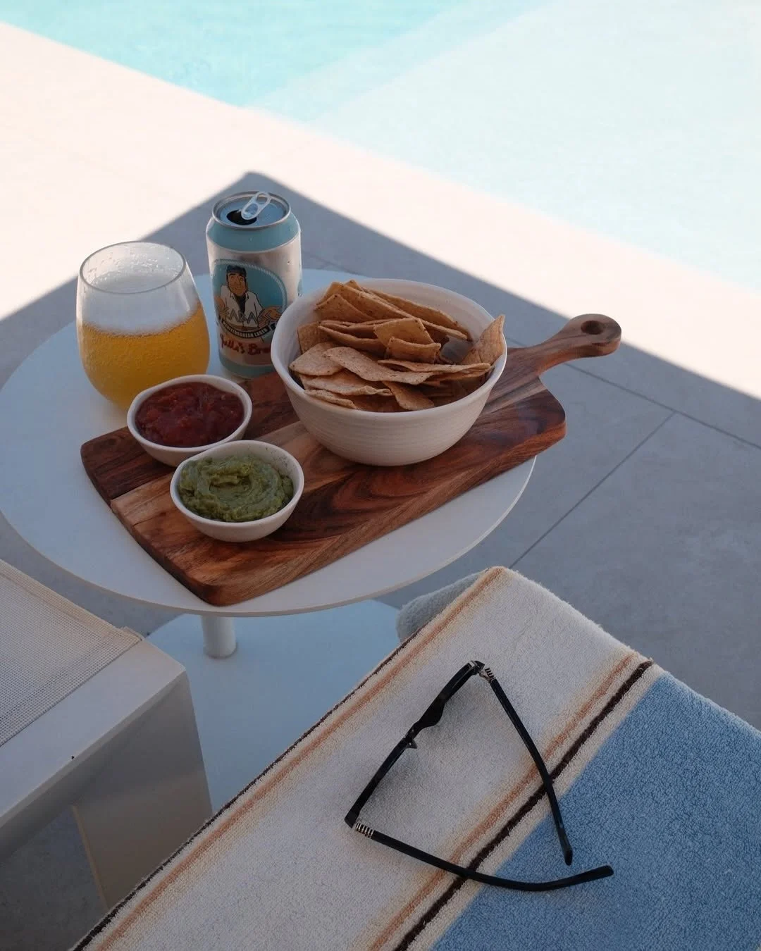 Indulge in a quiet afternoon by the water with our poolside service. 

From local charcuterie to seasonal snacks delivered right to your daybed, we ensure your only task is to relax.

Photos by @_tamaragallard