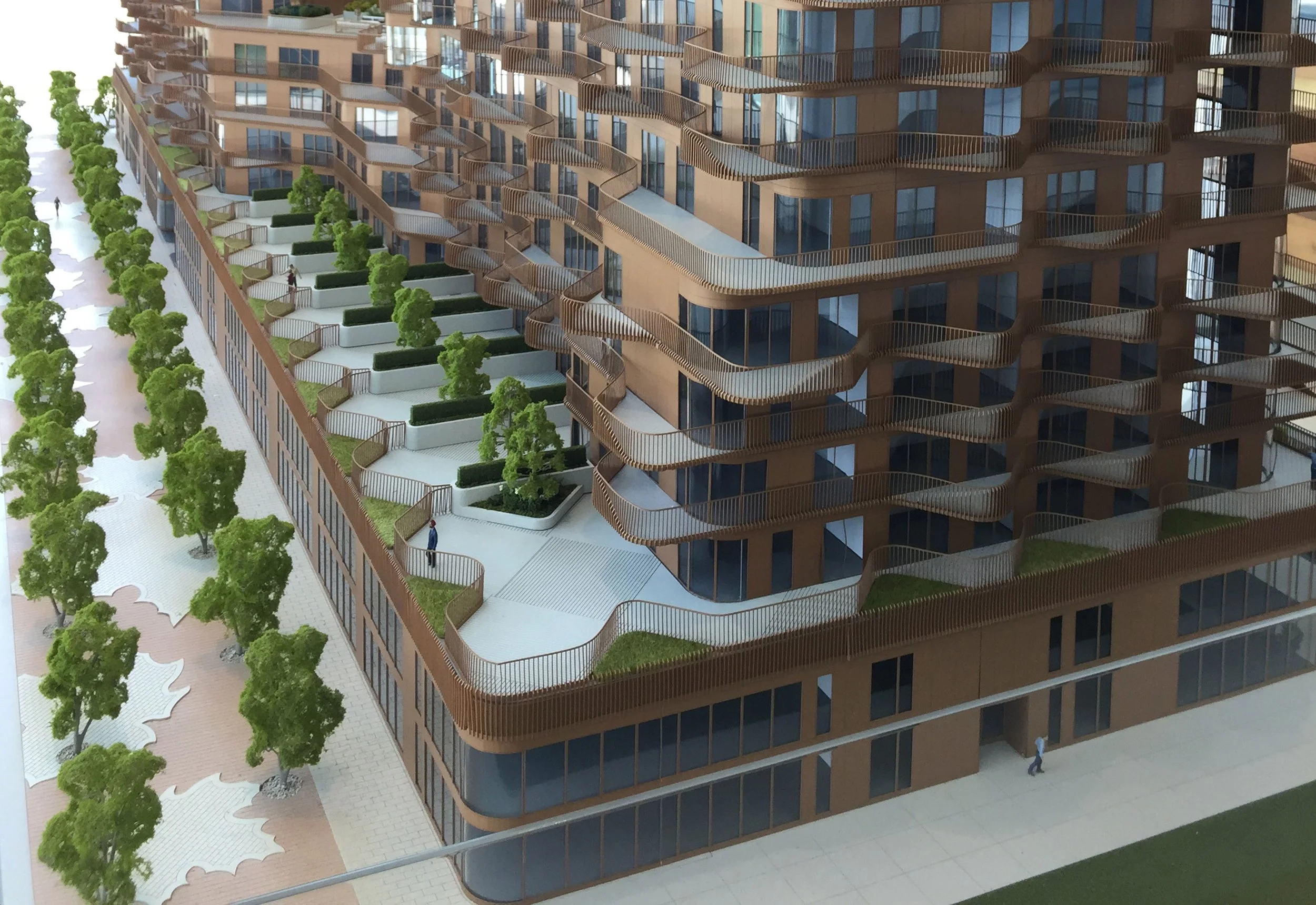 Scale-Model-Exterior-View-of-The-Podium-at-Aqualuna-Condos-34-v212-full.jpg