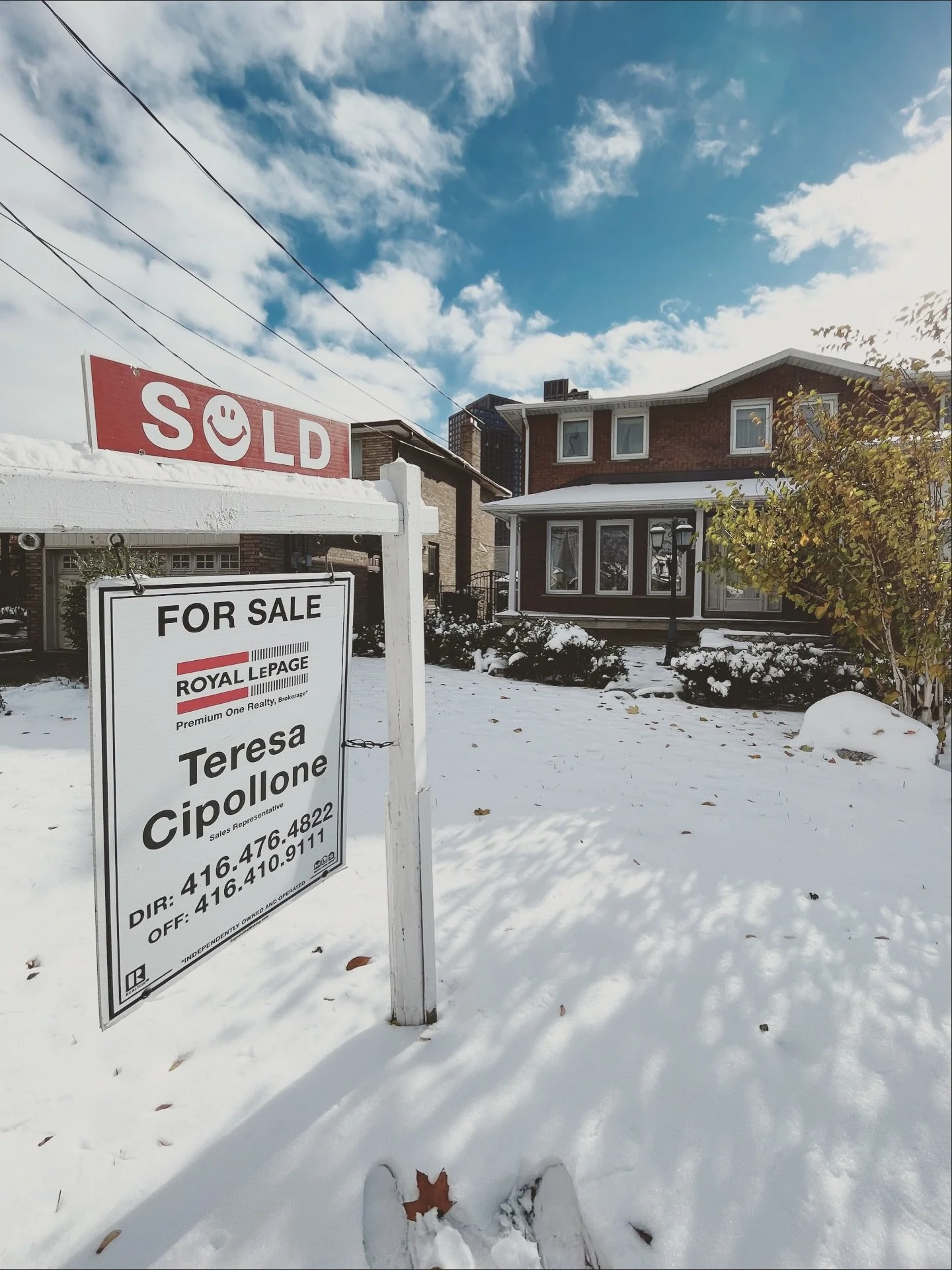 SOLD! Happy sellers, happy buyers!

41 Whitley Avenue in North York, Toronto.

Prism Realty Group
Guiding You to Brighter Possibilities

Royal LePage Premium One Brokerage
595 Cityview Boulevard, Unit 3
Vaughan, ON L4H 3M7
☎️ (416) 410-9111

#ForSale