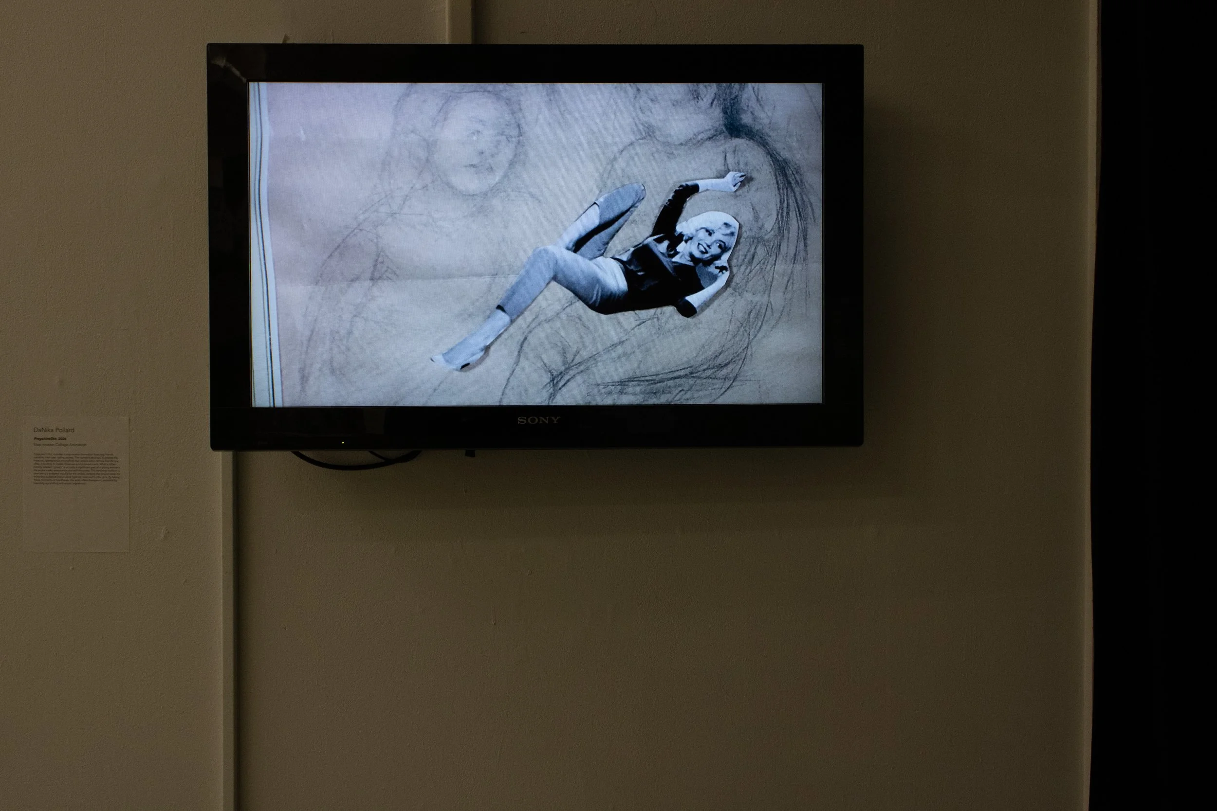 SeniorExhibition_42.jpg