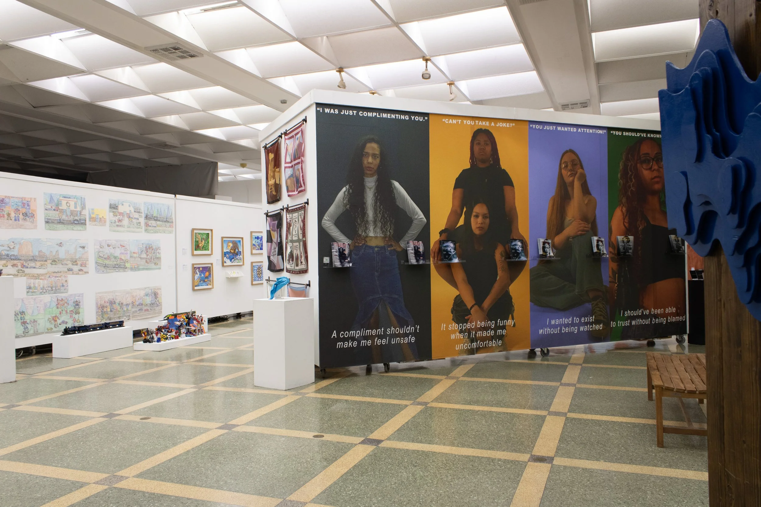 SeniorExhibition_74.jpg