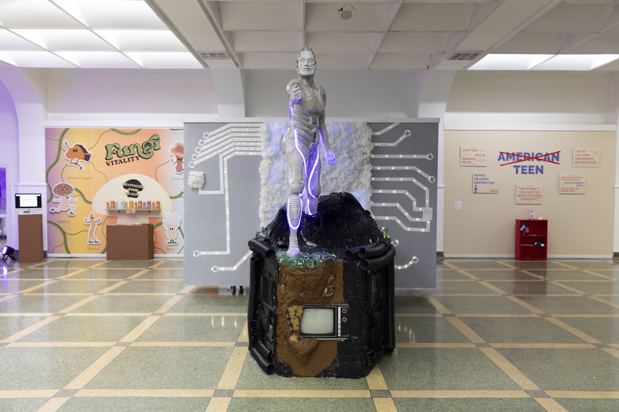 StudentShow_Fall2024_CFL_LowRes_12.jpg