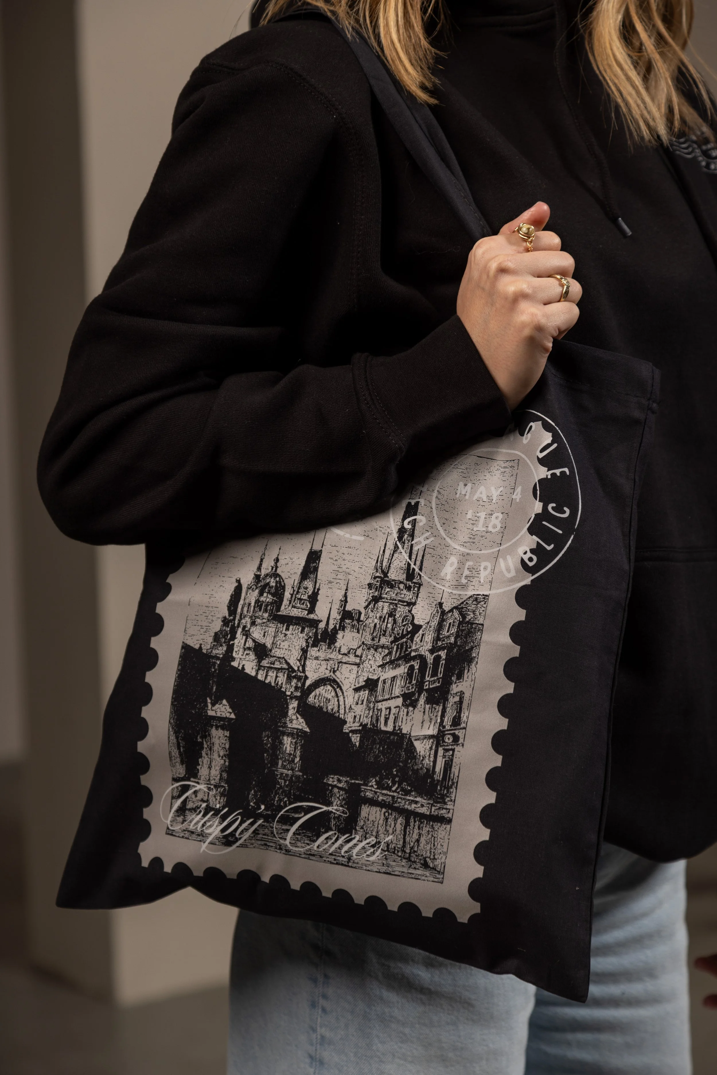 crispygenmerch-44.jpg