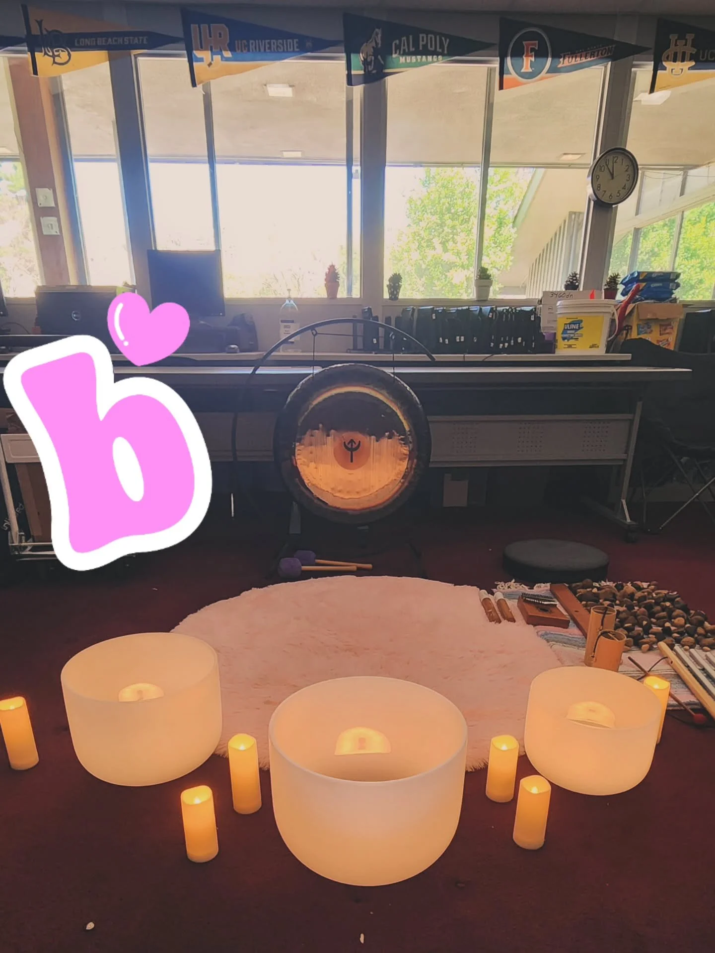 A sound bath for a local high school with a brief reflection at the end. 

You can book us for both private and community events with options to customize your experience.✨️✨️ 

#SoundBath
#inlandempire 
#yoga 
#SanBernardinoWellness
#sanbernardino