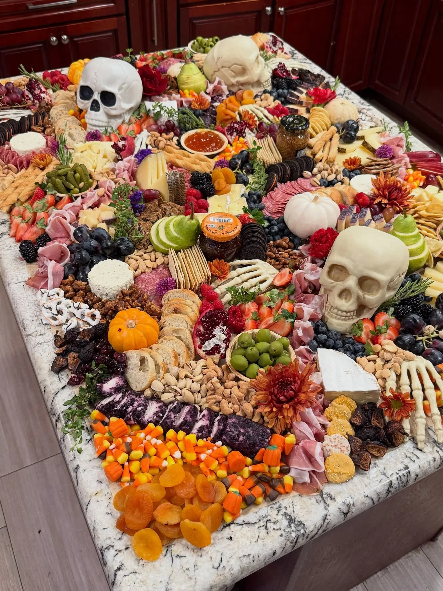 Swipe 👉🏻 to see how this Halloween spread met its delicious demise 💀🍇

Only 21 more days &lsquo;til Halloween! 🎃 If you&rsquo;re planning a party or just love a good themed spread, we&rsquo;ve got you covered 👻 From pumpkin and coffin-shaped bo