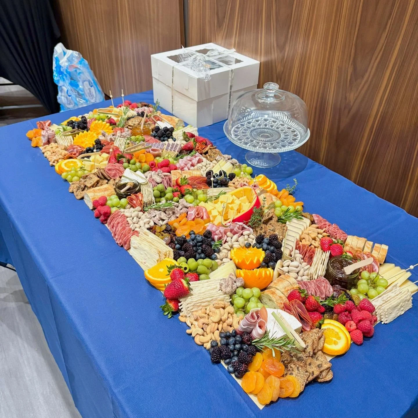 Grazing table season is in full swing 🤍

We put this spread together for a book signing at a local library, and we&rsquo;re obsessed with how it turned out - the perfect pairing of bites + books 📚✨

📍Las Vegas | Visit cheesensnackerslv.com to inqu