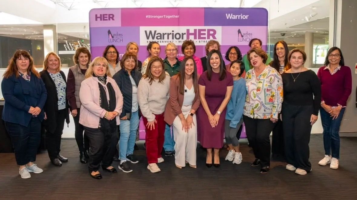 Melissa De Cosmo and participants celebrating the first The Mindset Movement workshop for women affected by cancer, promoting self-awareness, resilience, self-belief and emotional wellbeing.