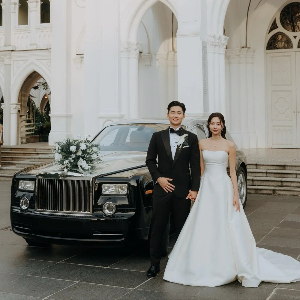 For Immanuel &amp; Tricia, we embraced the quiet beauty of calla lilies, paired with a classic white and green palette. Modern, graceful, and effortlessly timeless&mdash;just like their celebration.

So grateful to flower such a heartfelt celebration