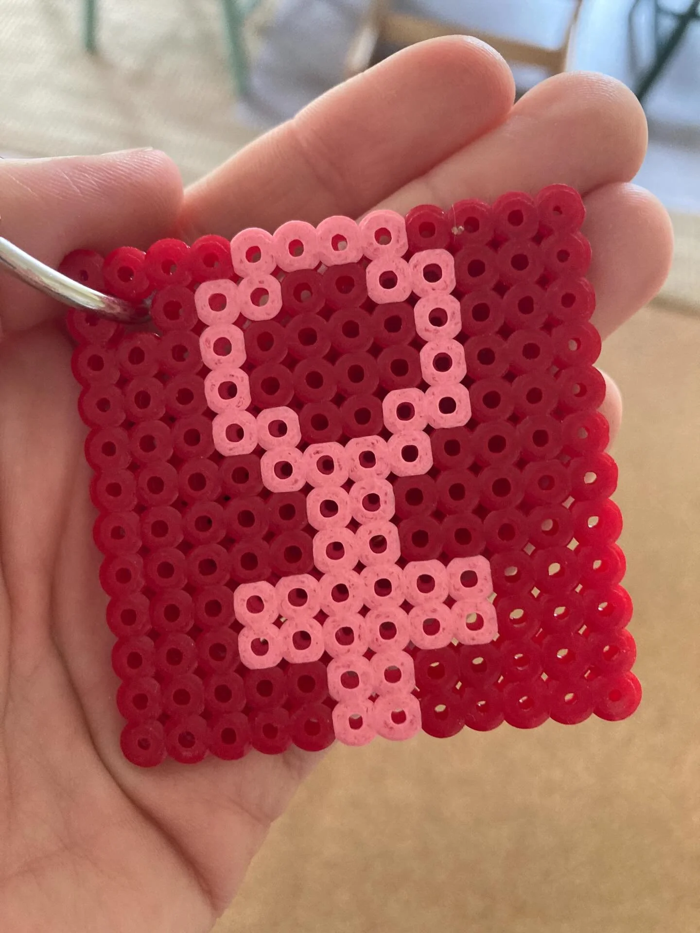 Gl&aelig;delig kampdag til alle kvinder rundt omkring i verden.

Der er stadig masser at k&aelig;mpe for. B&aring;de for vores egen skyld og for vores b&oslash;rns.

For den k&oslash;nnede ulighed lever i bedste velg&aring;ende stadig. Desv&aelig;rre