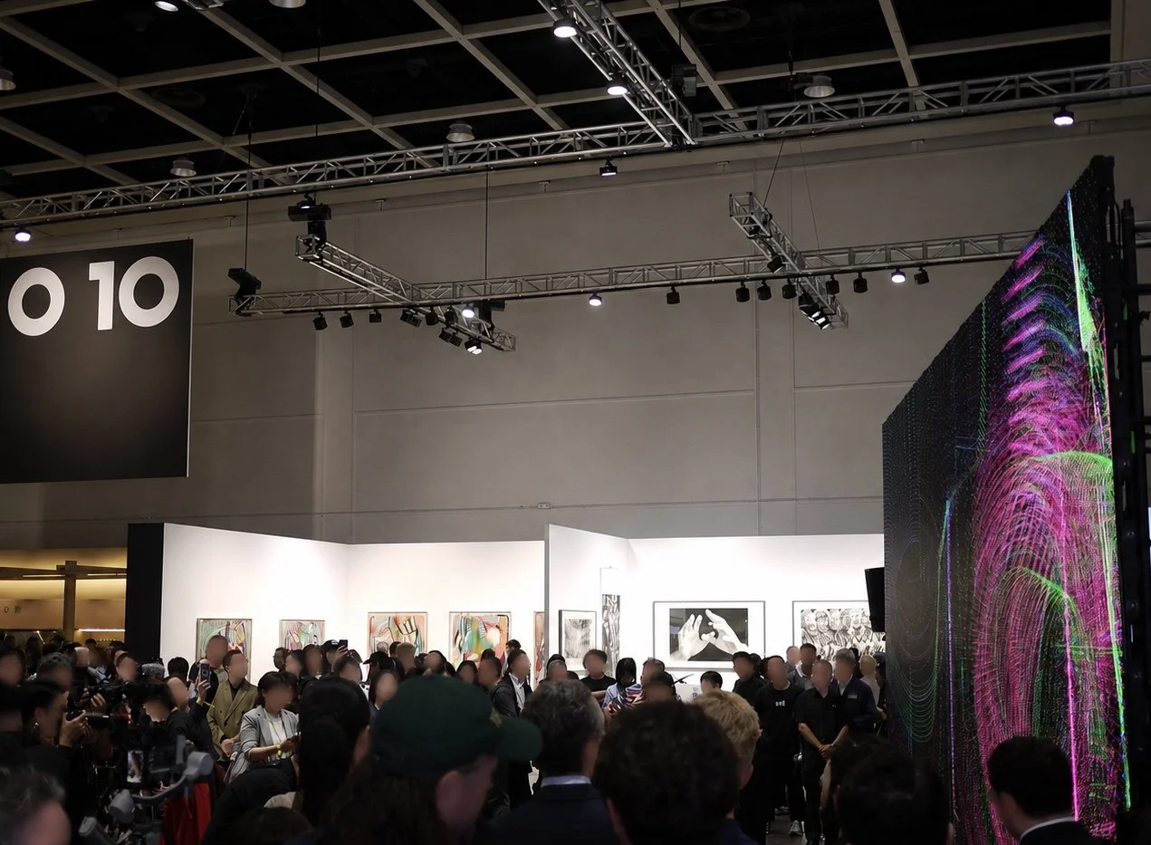 10 P1060806.JPG Zero 10 Art Basel Hong Kong BLURRED.jpg