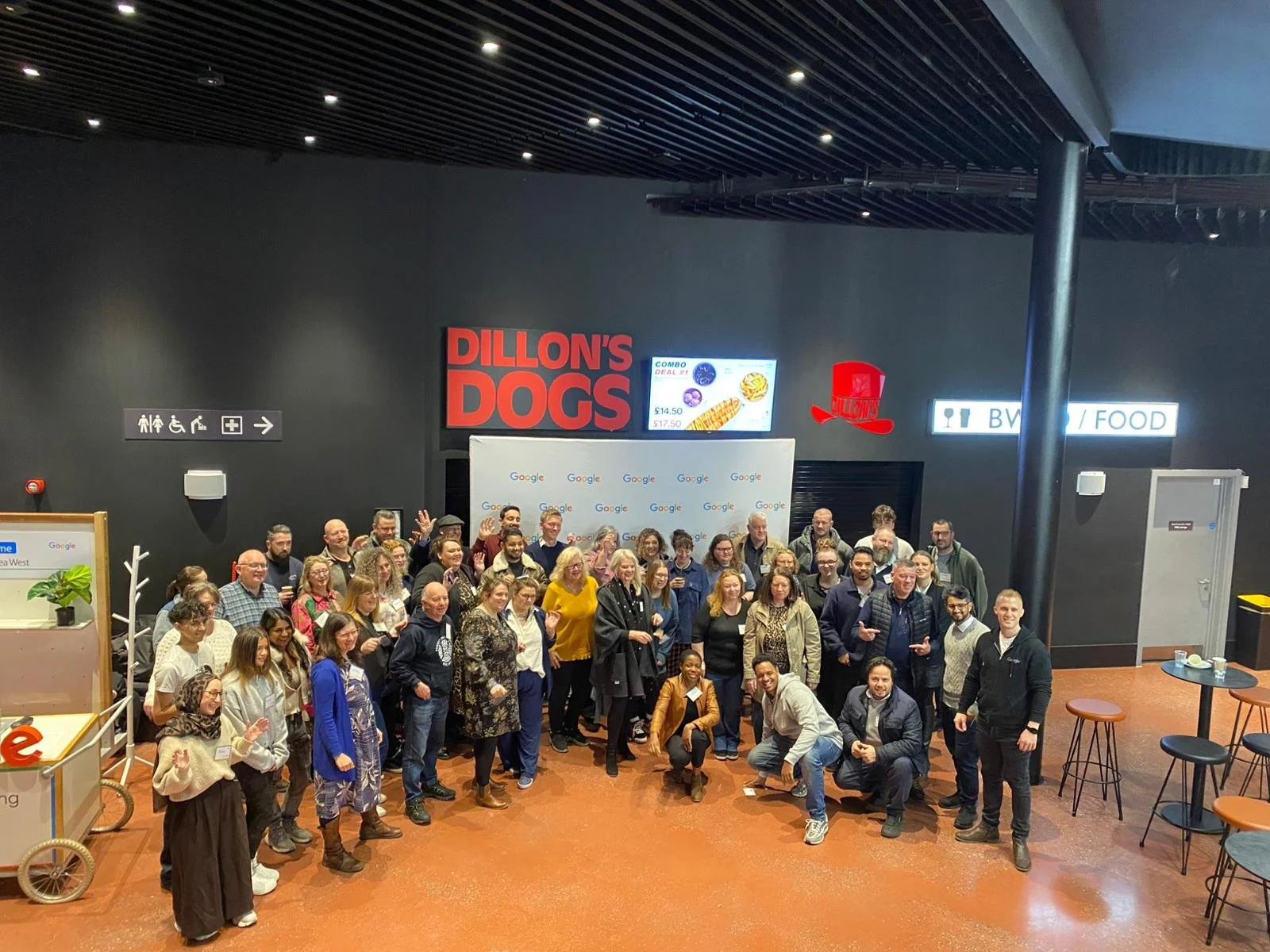 Jobseekers,&nbsp;students&nbsp;and entrepreneurs join free Digital Garage brought to Swansea by local MP