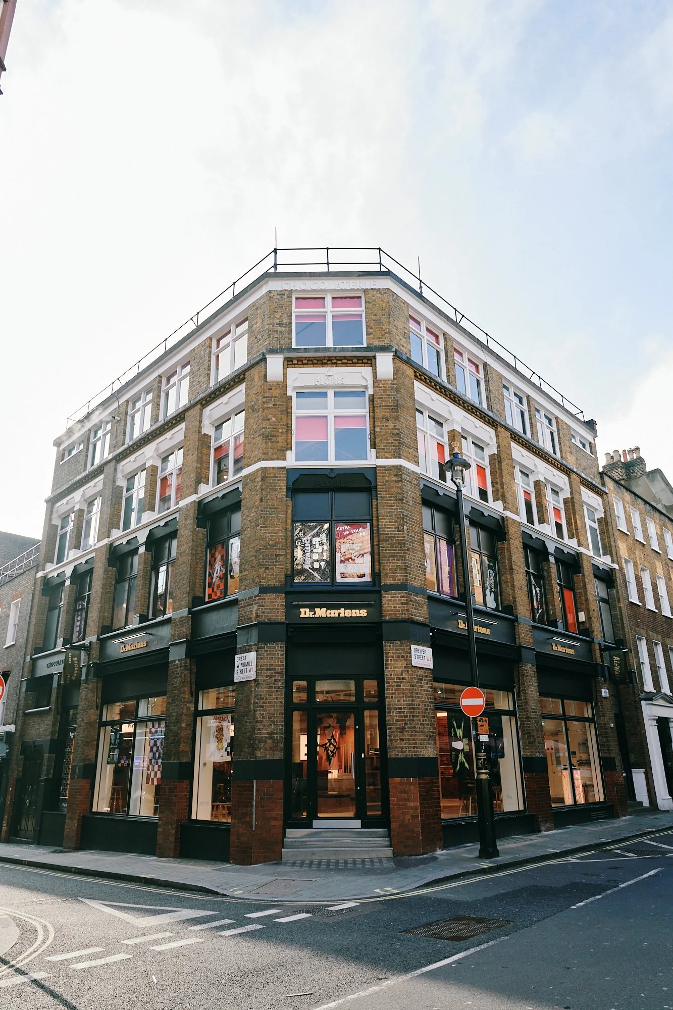 dm-metallica-store-by-carys-huws 39.jpg