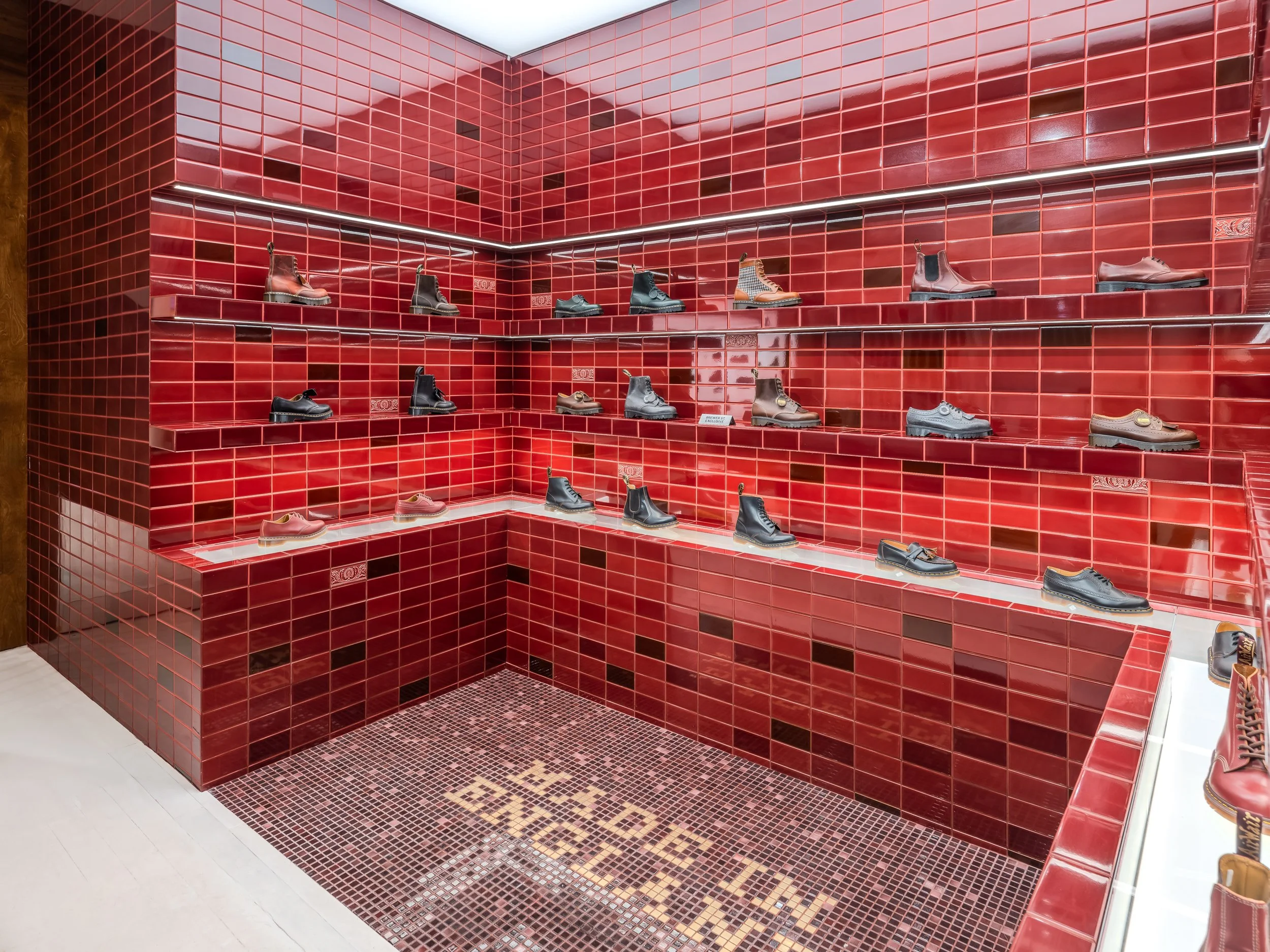 _53 - Dr Martens - Brewer Street - SECOND BATCH - TDM.Space - WEB.jpg