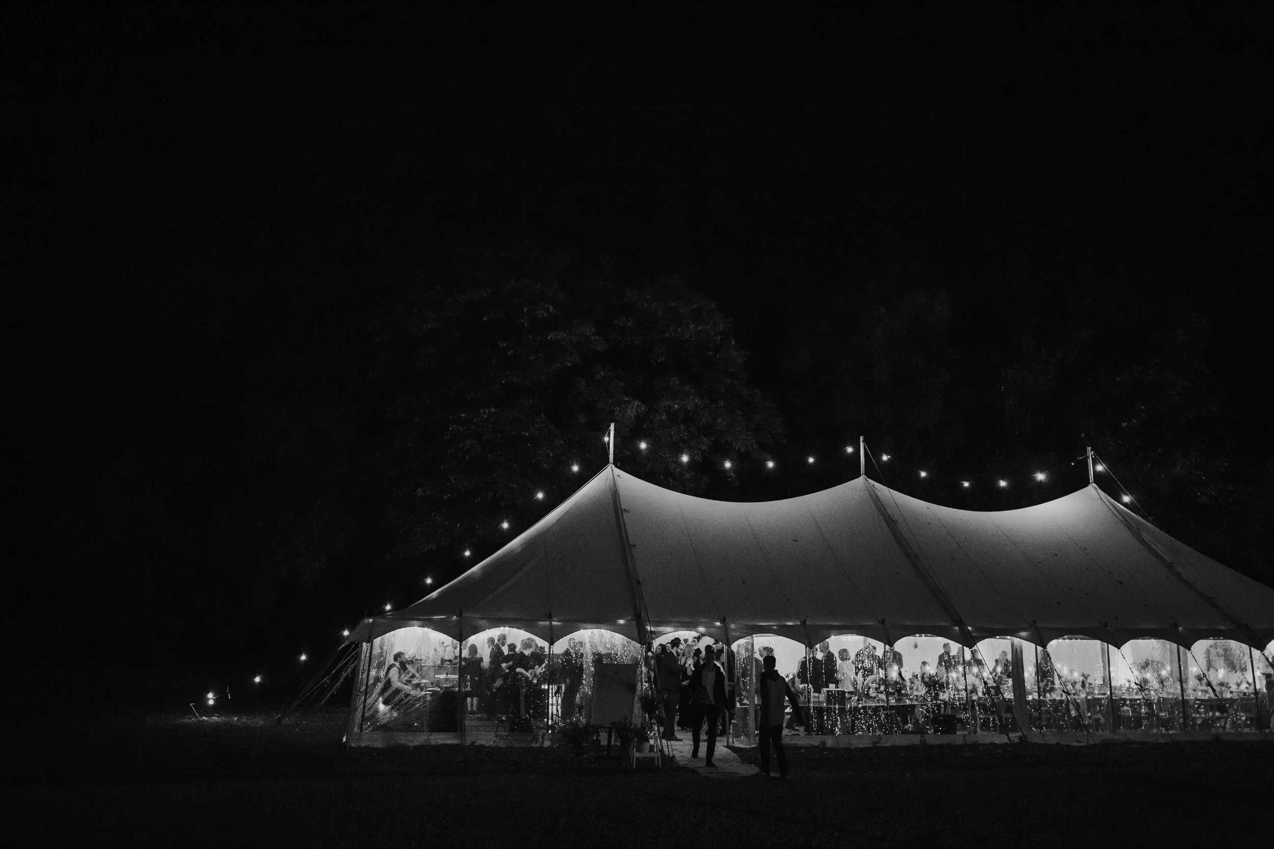 Classic white wedding marquee in derbyshire, peak district