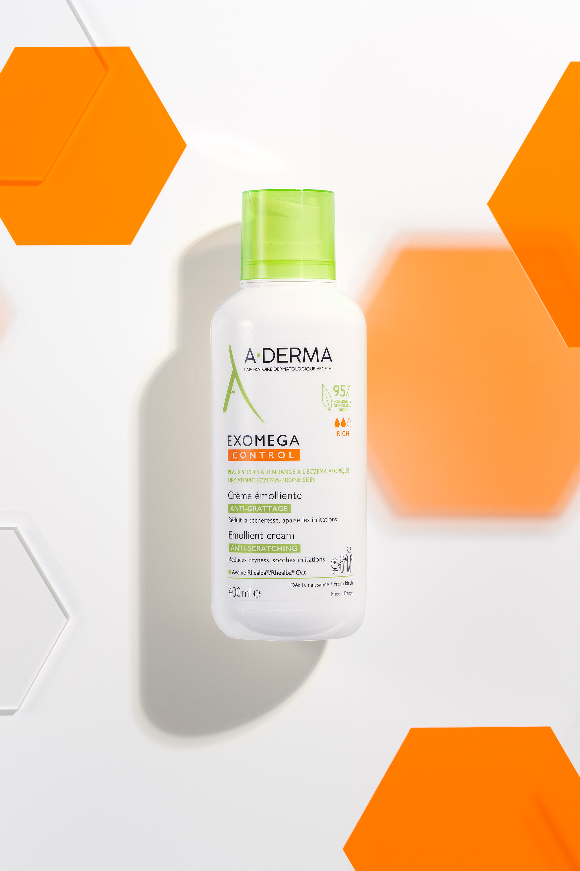 Aderma-vertical_0001_A-DERMA-TOP-shoot-nuit-0673-copie.png