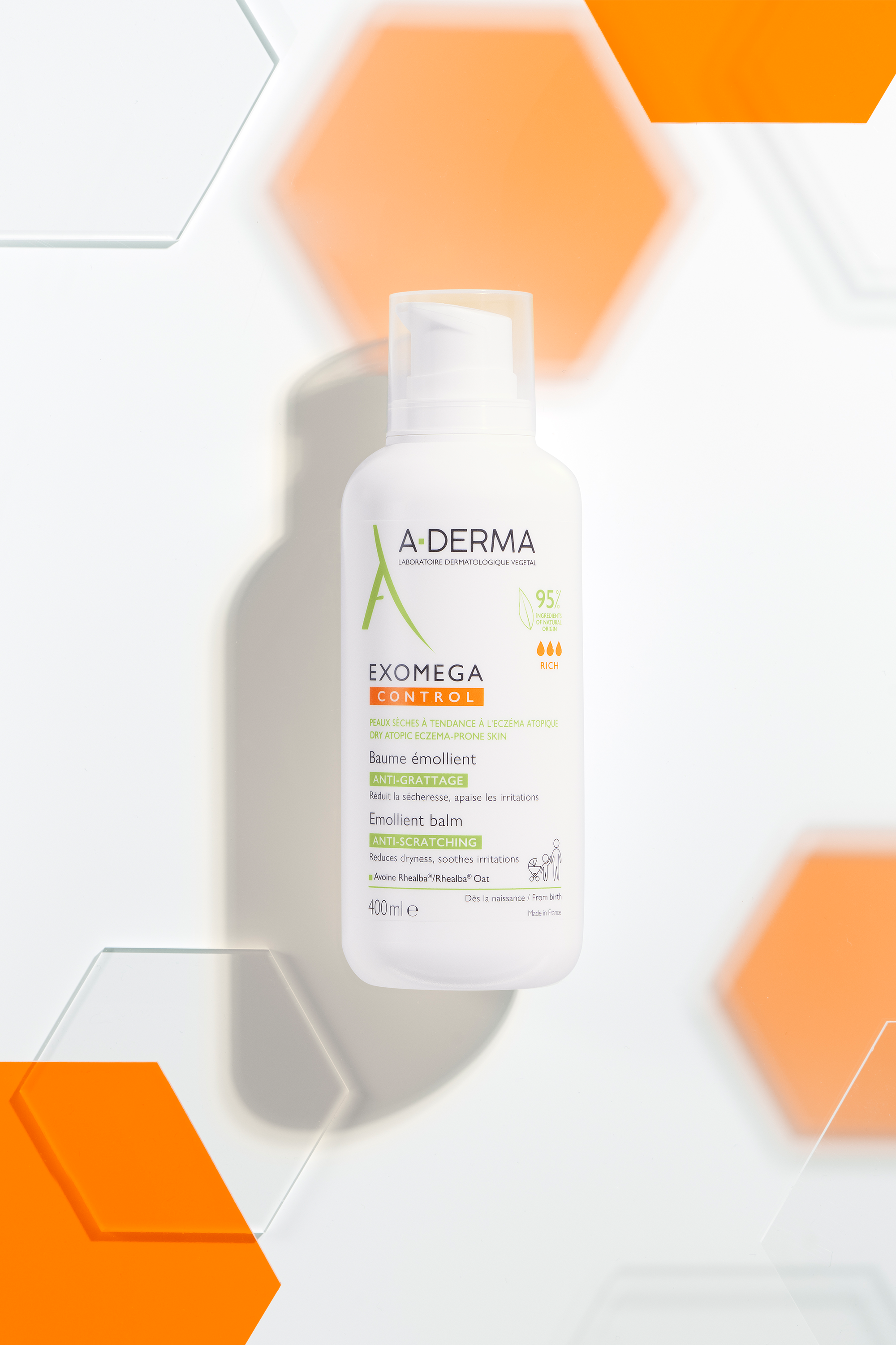 Aderma-vertical_0000_A-DERMA-TOP-shoot-nuit-0688.png