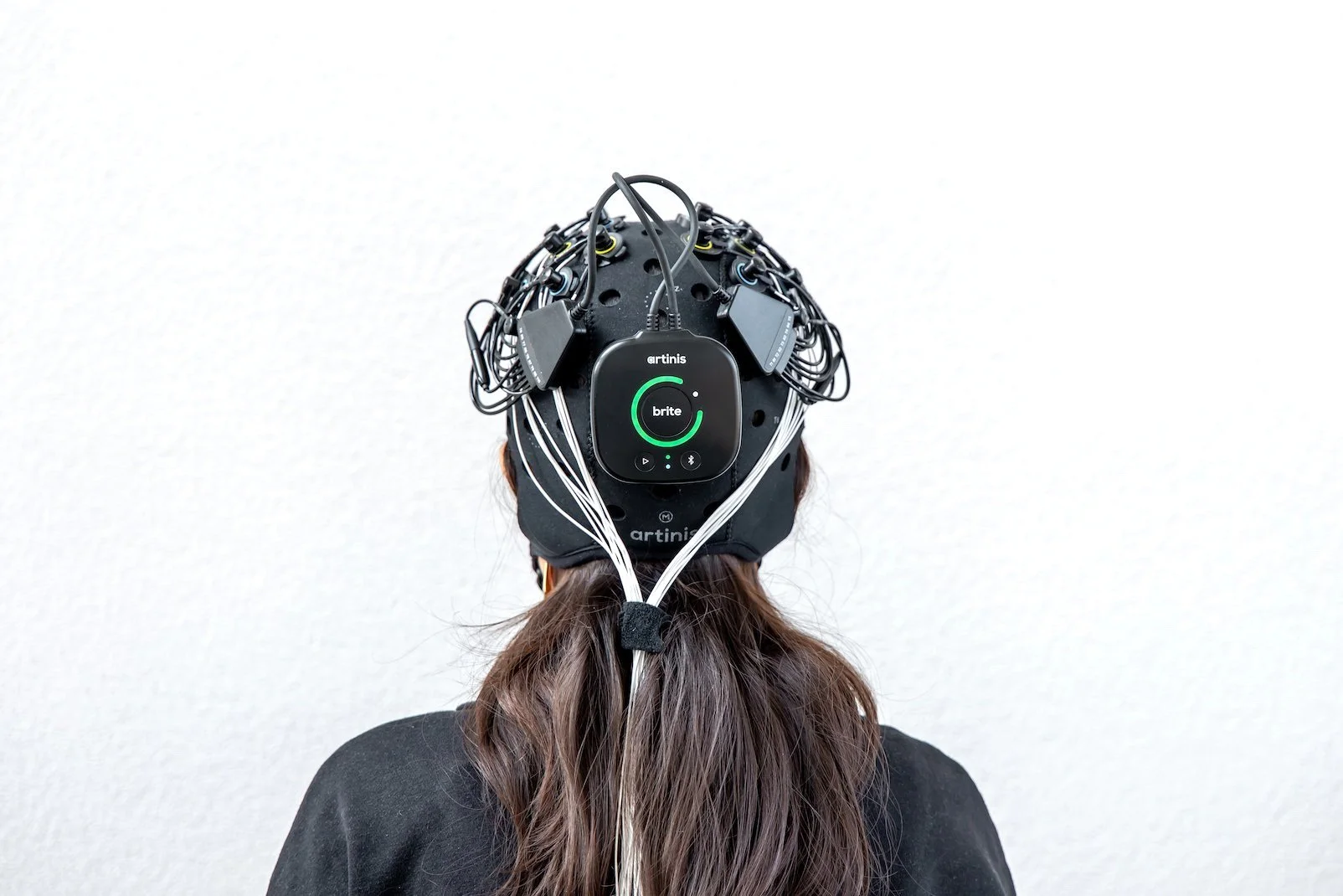 Brite+SAGA+-+fNIRS+EEG-6.jpg
