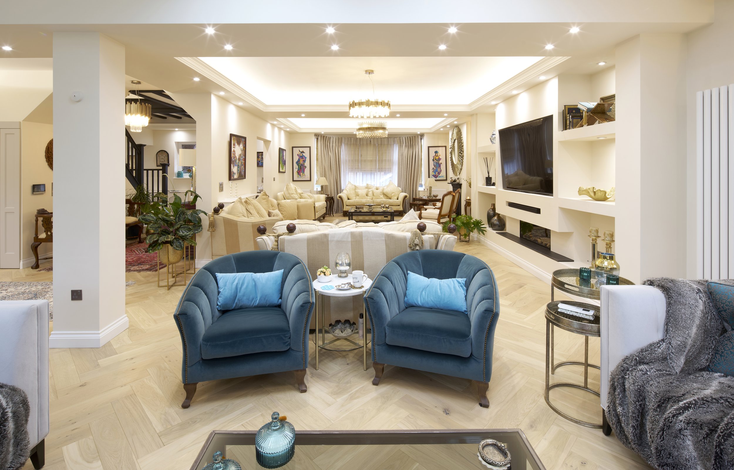 Lounge 4.jpg