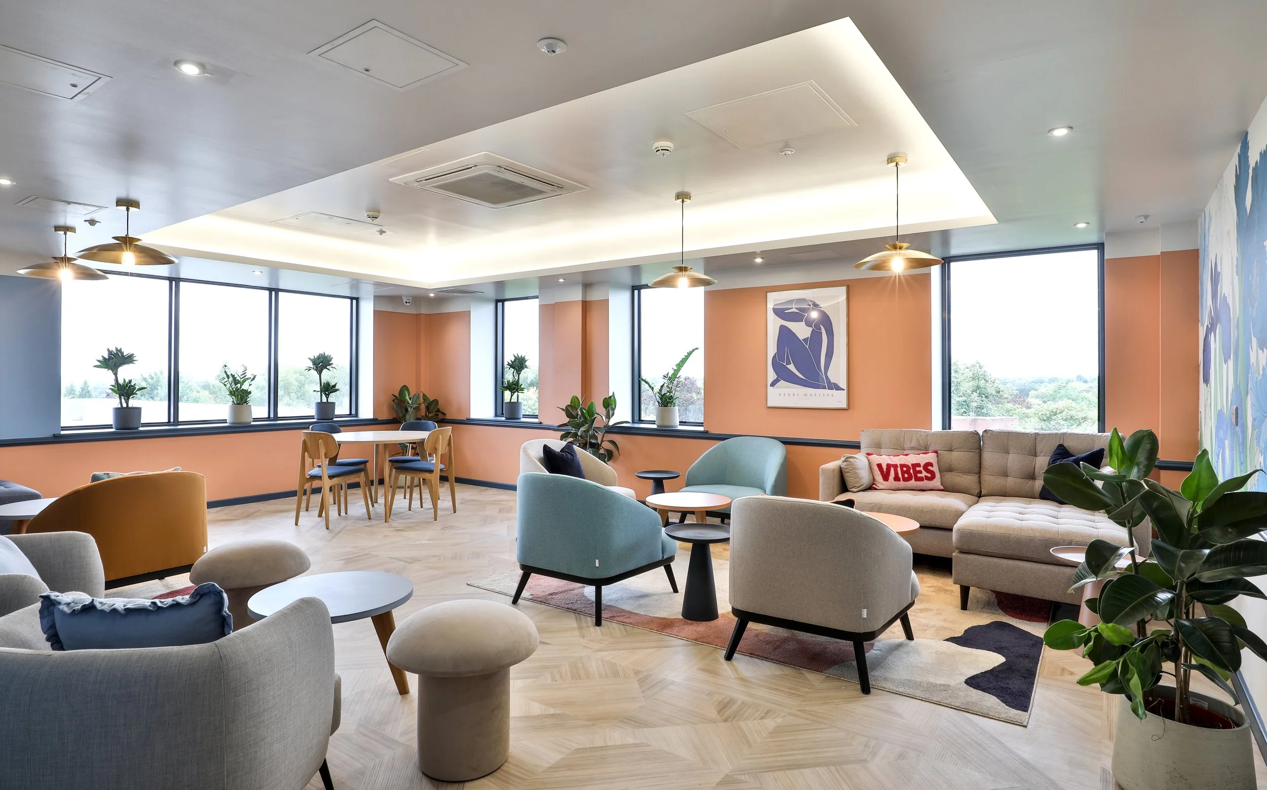Sky Lounge 1.jpg