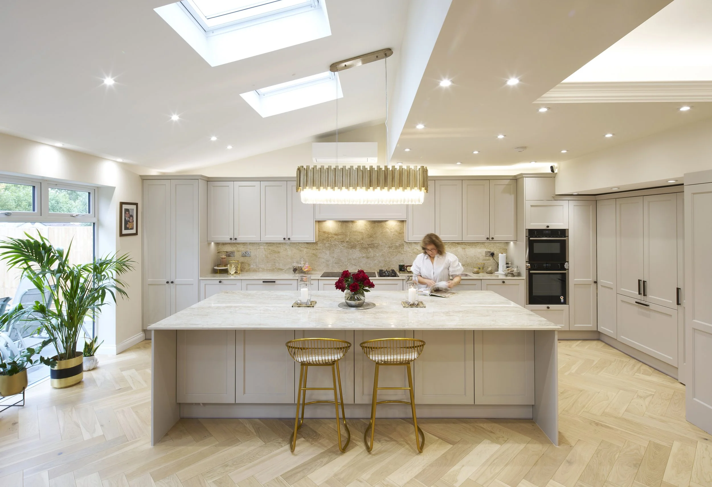 Kitchen 1.jpg