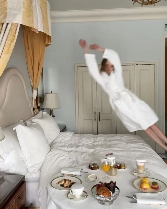 Instagram Marketing for Hotels and Restaurants: What Actually Drives Bookings in 2026
