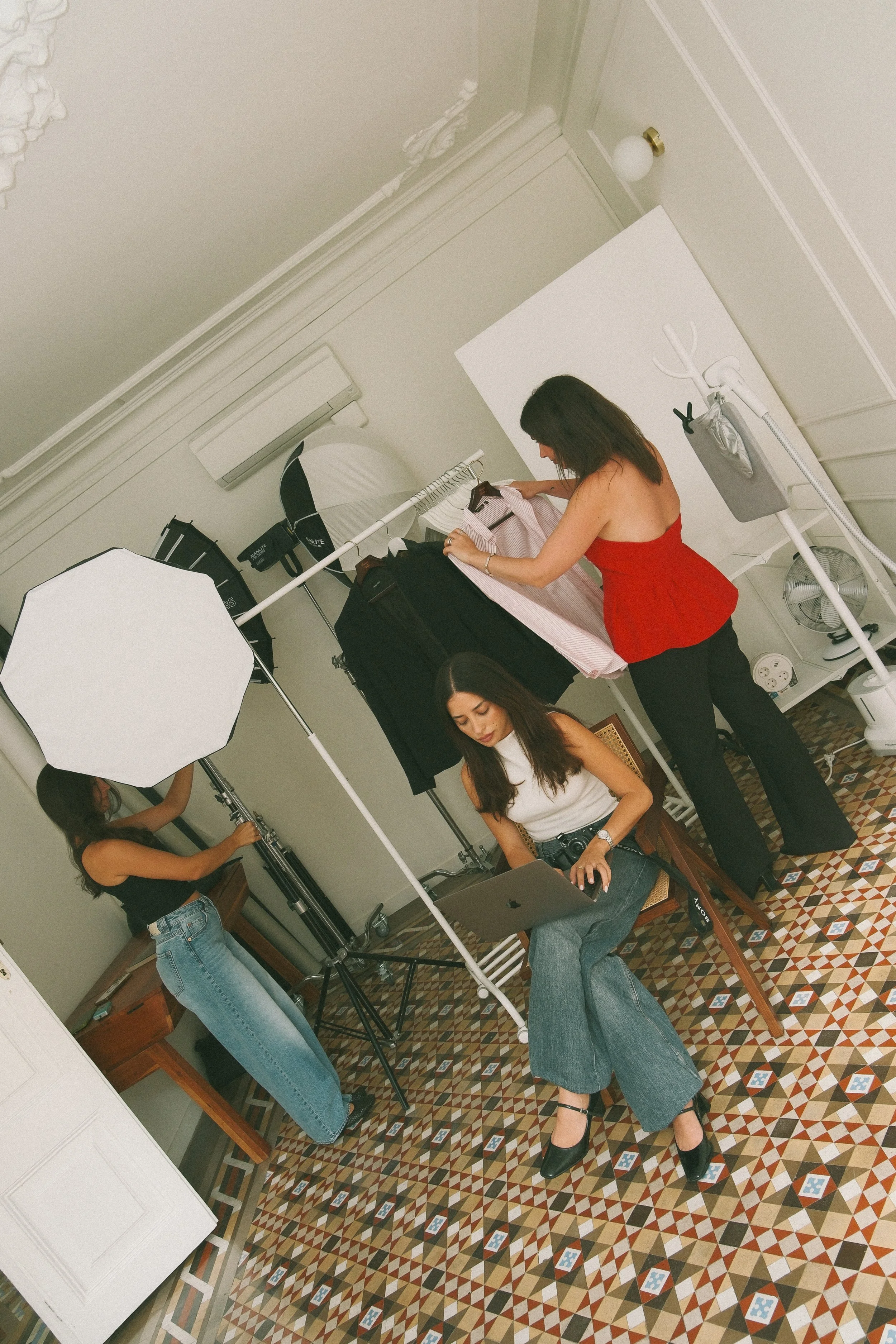 Oui Creatives Barcelona shooting for content creation