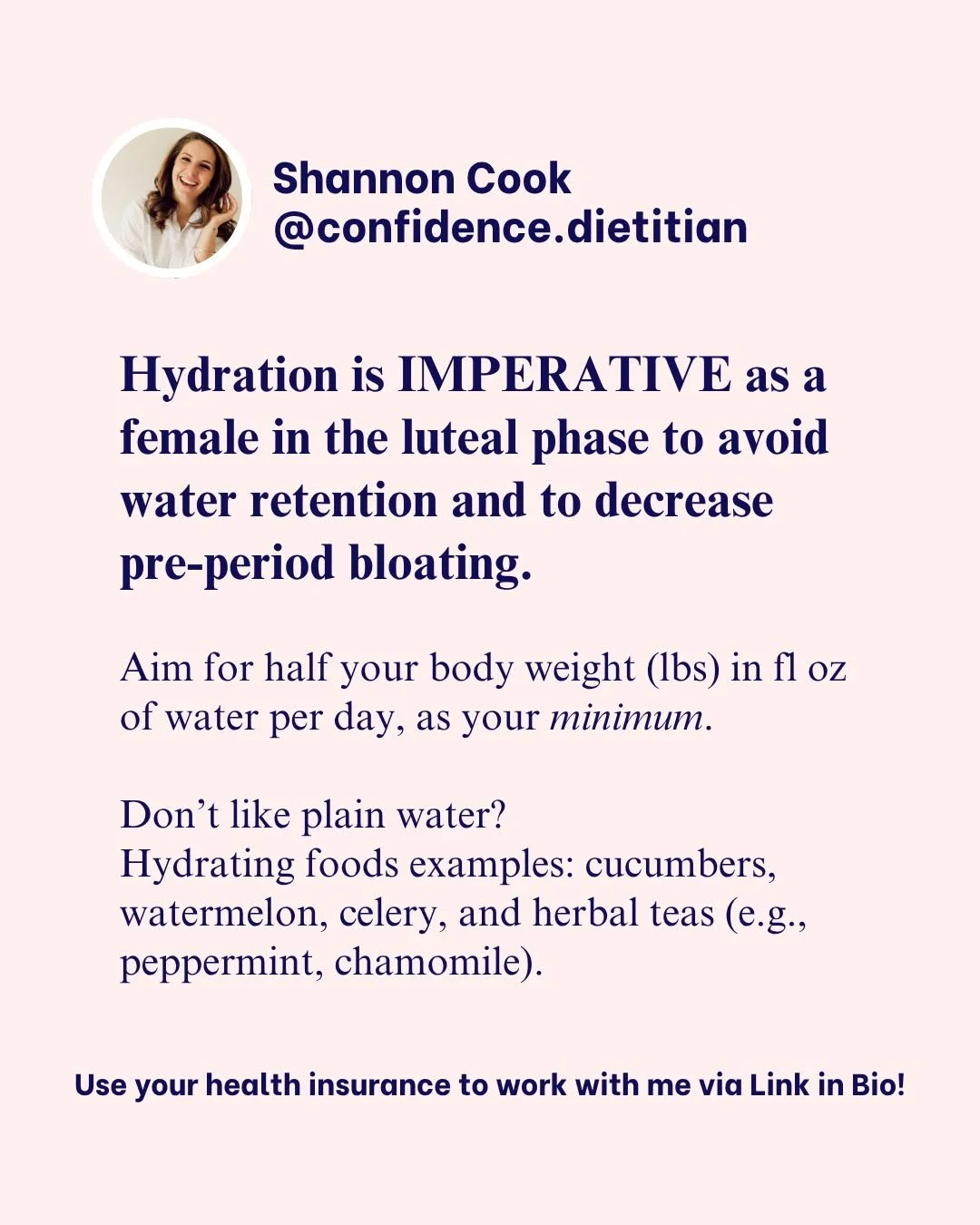 Even I need to remind myself this!

During the week before your period, staying hydrated helps:

- Reduce water retention

- Decrease pre-period bloating

- Support energy and digestion

Think beyond water - herbal teas, soups, and water-rich fruits 