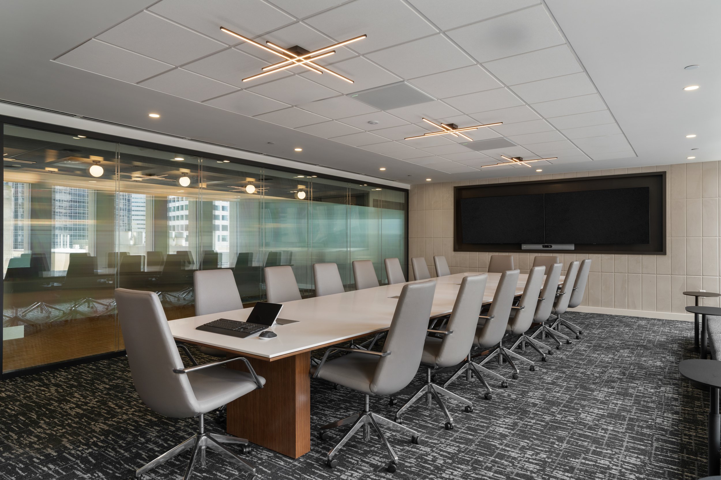 OLSEN Lockton Boston 4.jpg