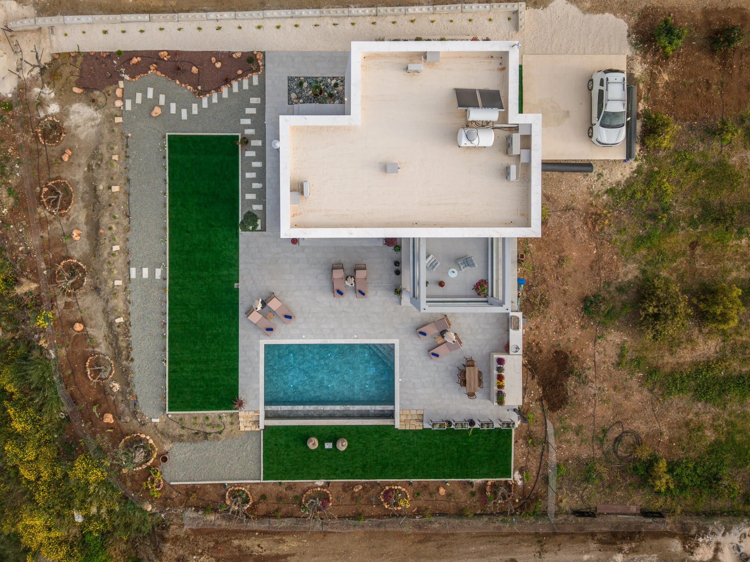 DJI_20260427181525_0183_D.jpg