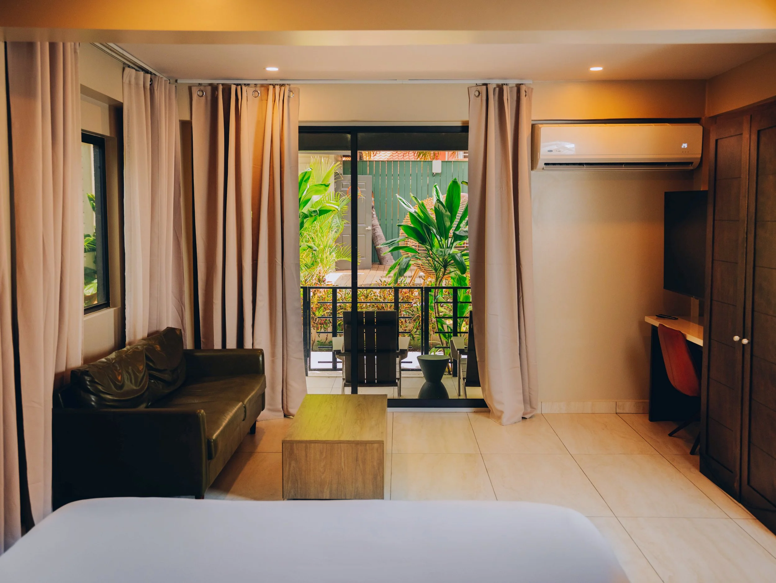 King Suite private spa bathroom — boutique hotel Belize City Belize
