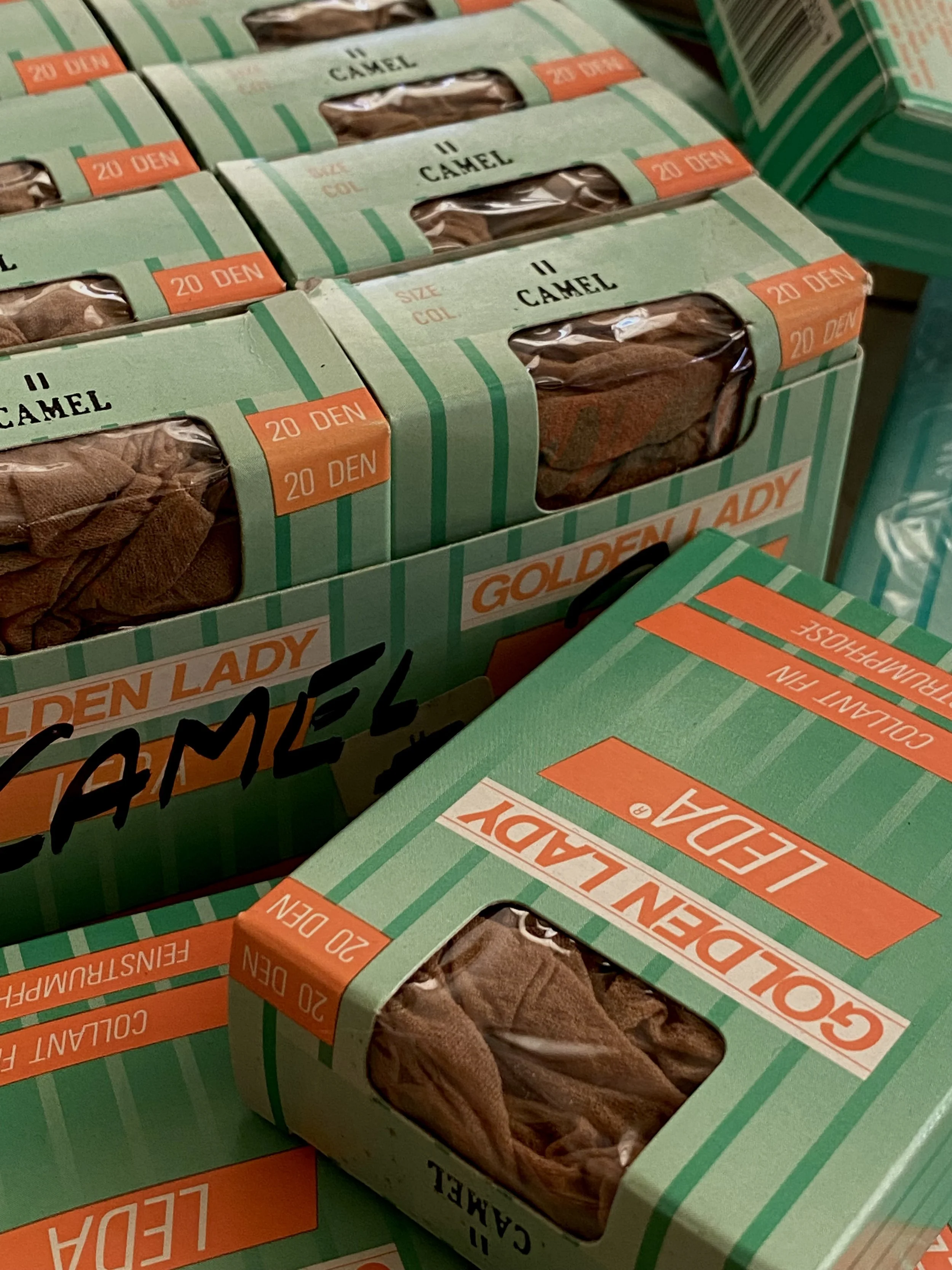 Expired thighs used as crochet Yarn