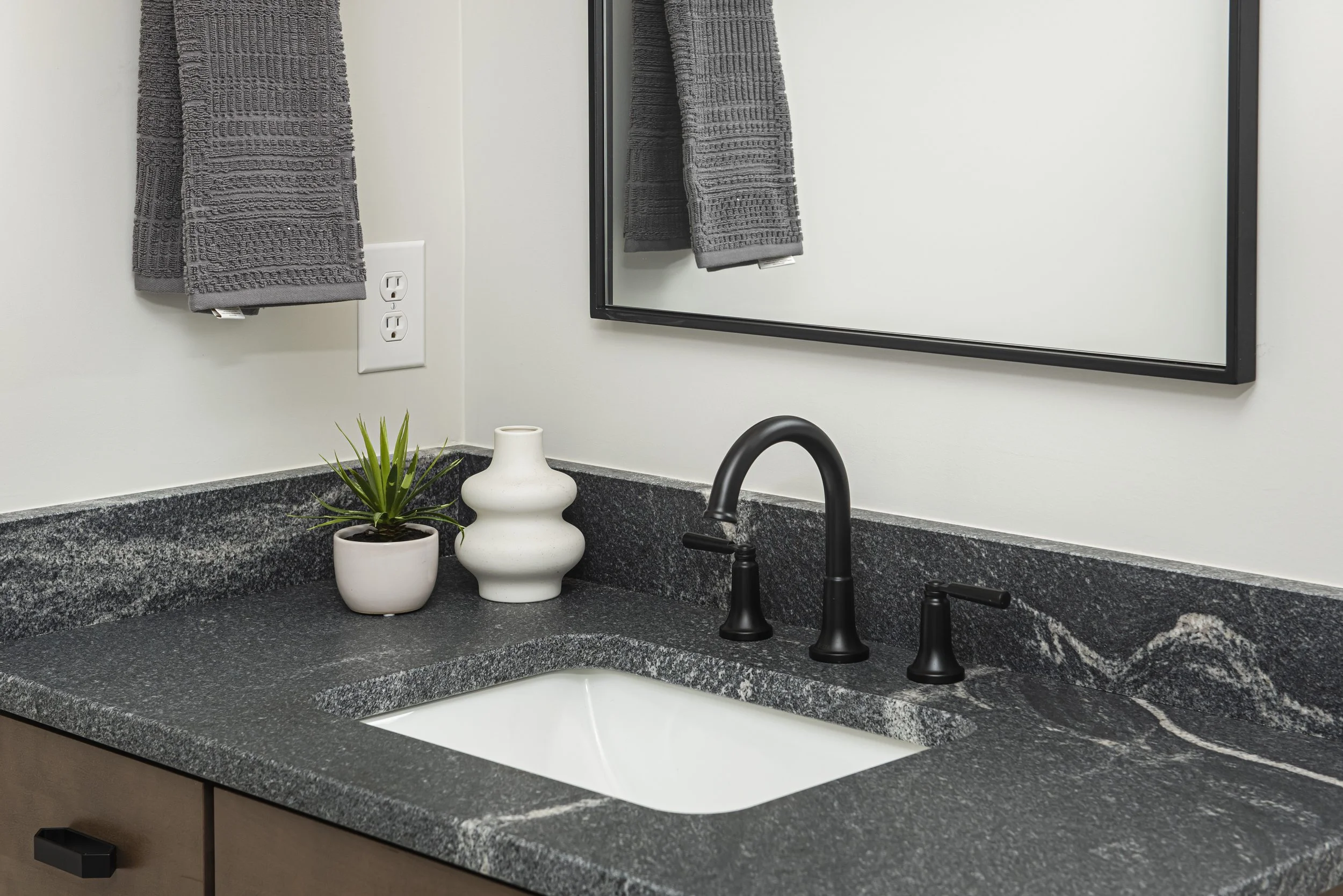 19893 Elmsborough Dr_final_57.JPG